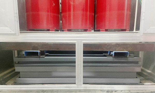 圖1 減振臺(tái)安裝圖 圖1 減振臺(tái)安裝圖